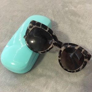 Kate spade animal/spotted pattern sunglasses